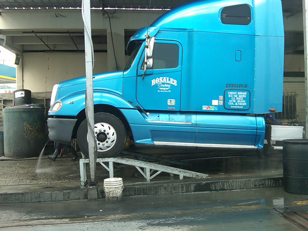 Bull’s Truck Wash Car Wash 500 S Alameda St, Arts District, Los