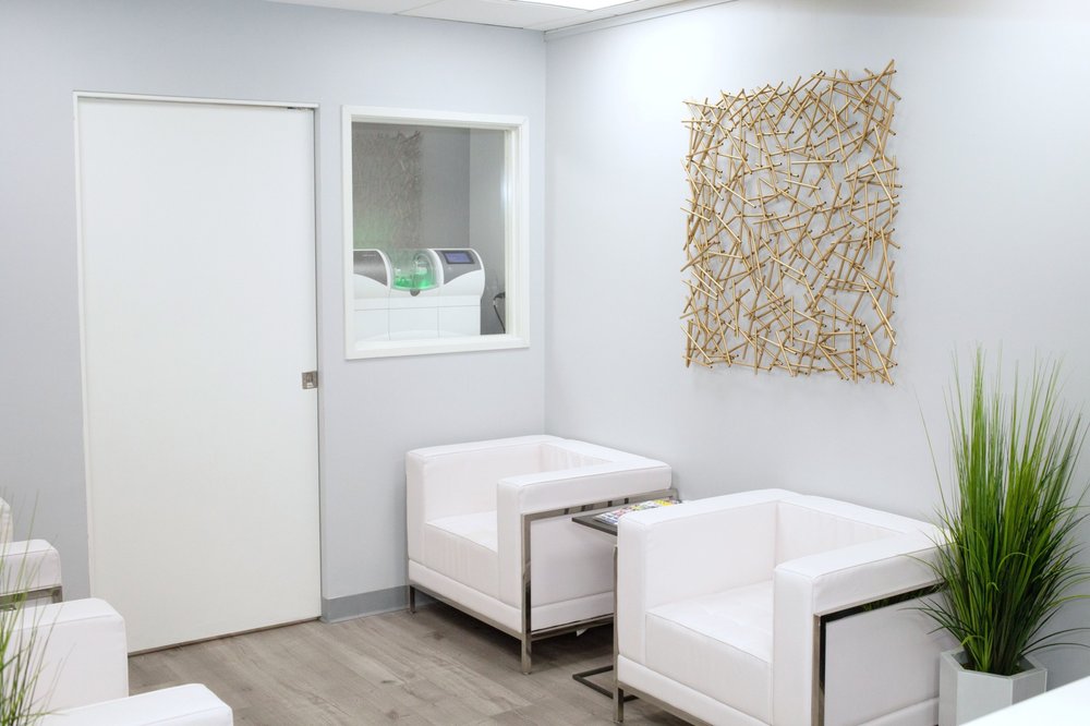 image of business August de Oliveira DDS