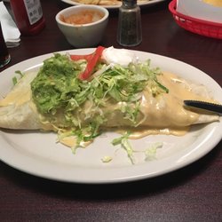El Milagro Mexican Restaurant 32 Photos 21 Reviews Salad 285 Photo Of El Milagro Mexican Restaurant Ruckersville Va United States The Baja