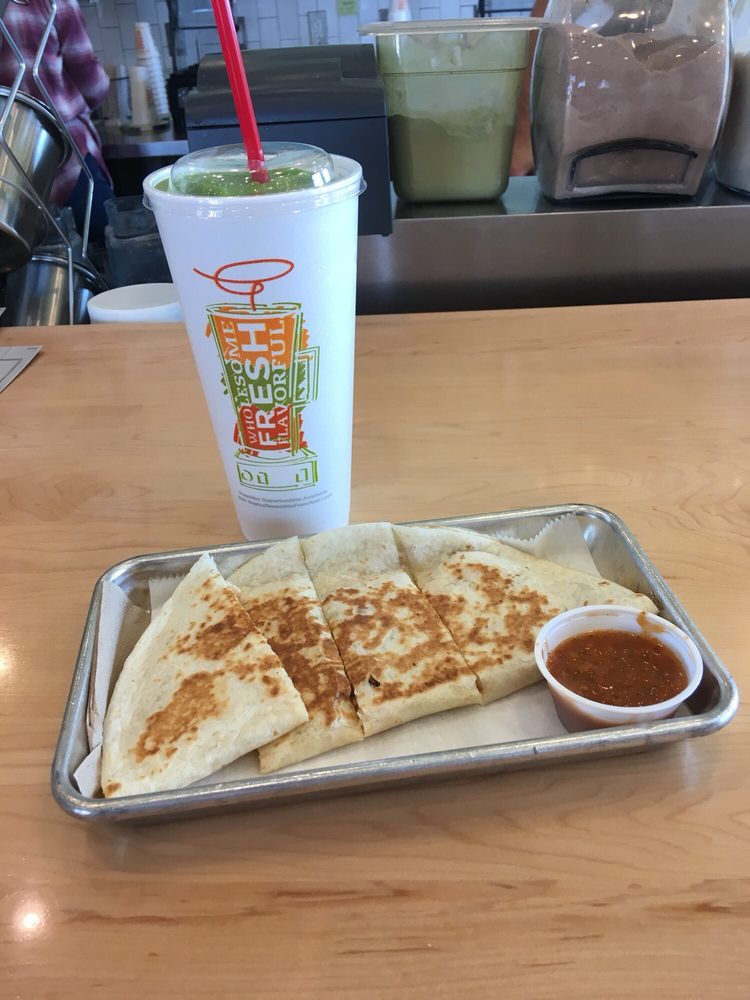 Tropical Smoothie Cafe 517 Lincoln Way Ames Ia 50010