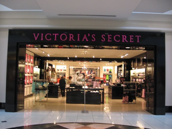 Victoria’s Secret 12 Reviews Lingerie 2800 W Big Beaver Rd Troy
