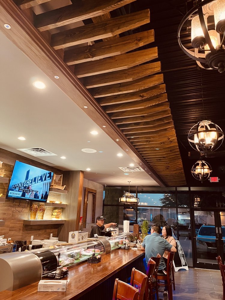 Ichiru Ramen & Sushi