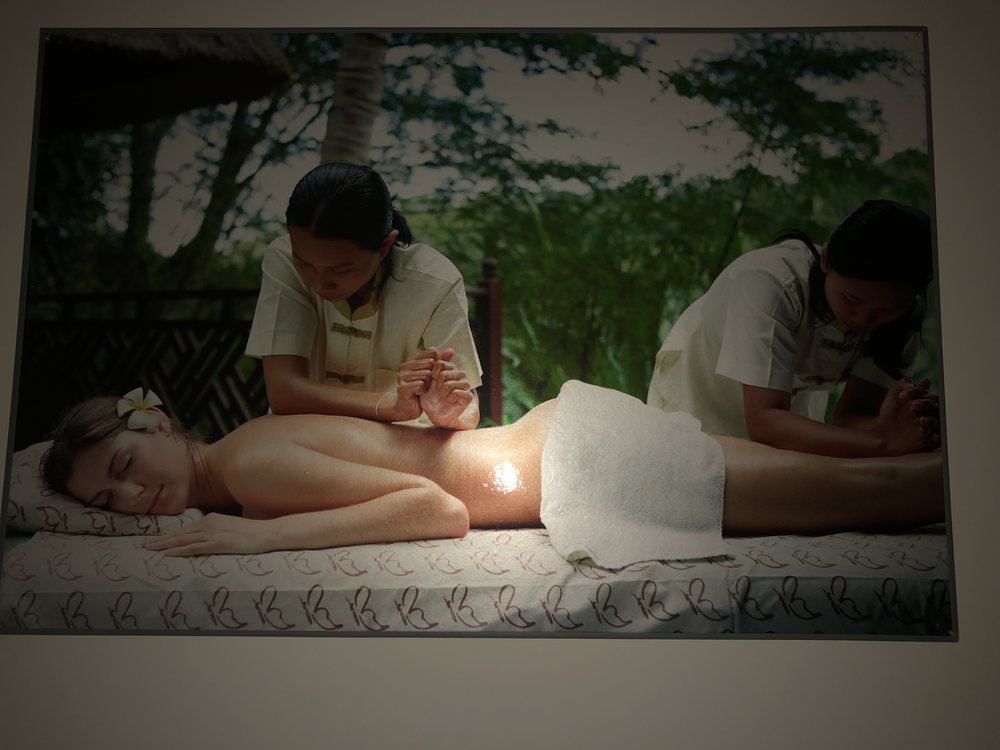 Golden Sunflower Spa