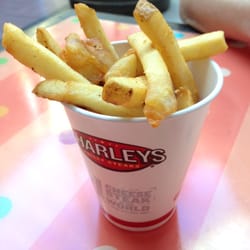 Charley S Grilled Subs Sandwichs 194 Buckland Hills Dr Photo De Charley S Grilled Subs Manchester Ct États Unis Regular French