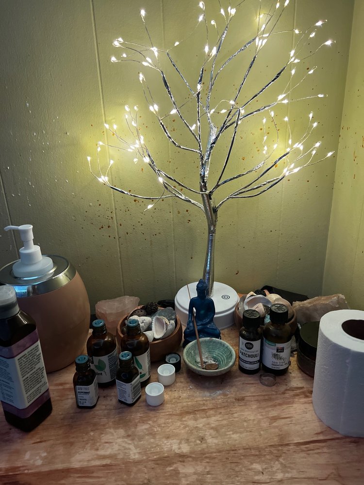 Relax In Touch Therapeutic Massage