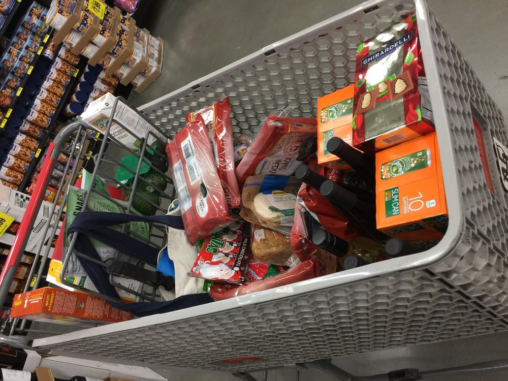 Grocery Outlet Bargain Market 72 Photos & 83 Reviews Grocery 125