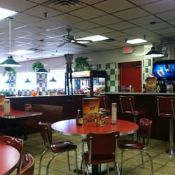 Huddle House - Burgers - 1589 Skippers Rd, Emporia, VA - Restaurant