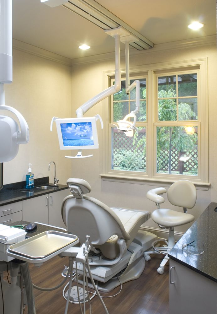 image of business Woolbert, Michael E, DDS