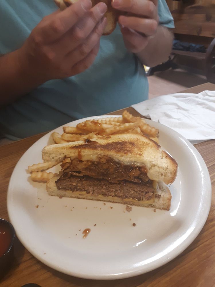 Wagon Wheel Cafe