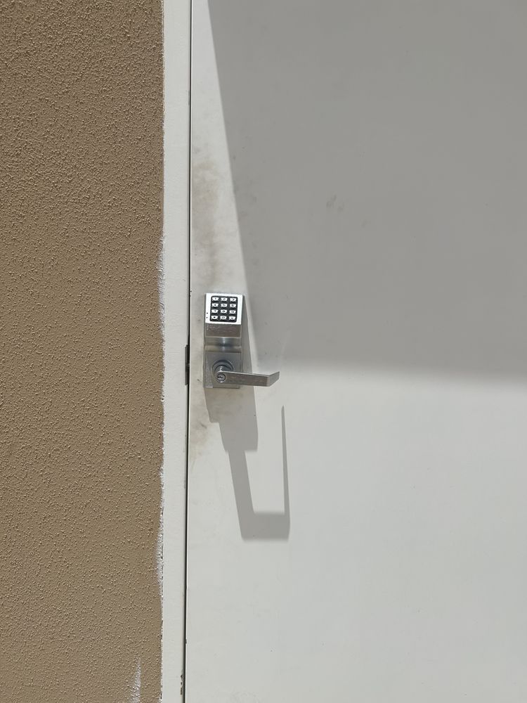 Longhorn Lock Tech