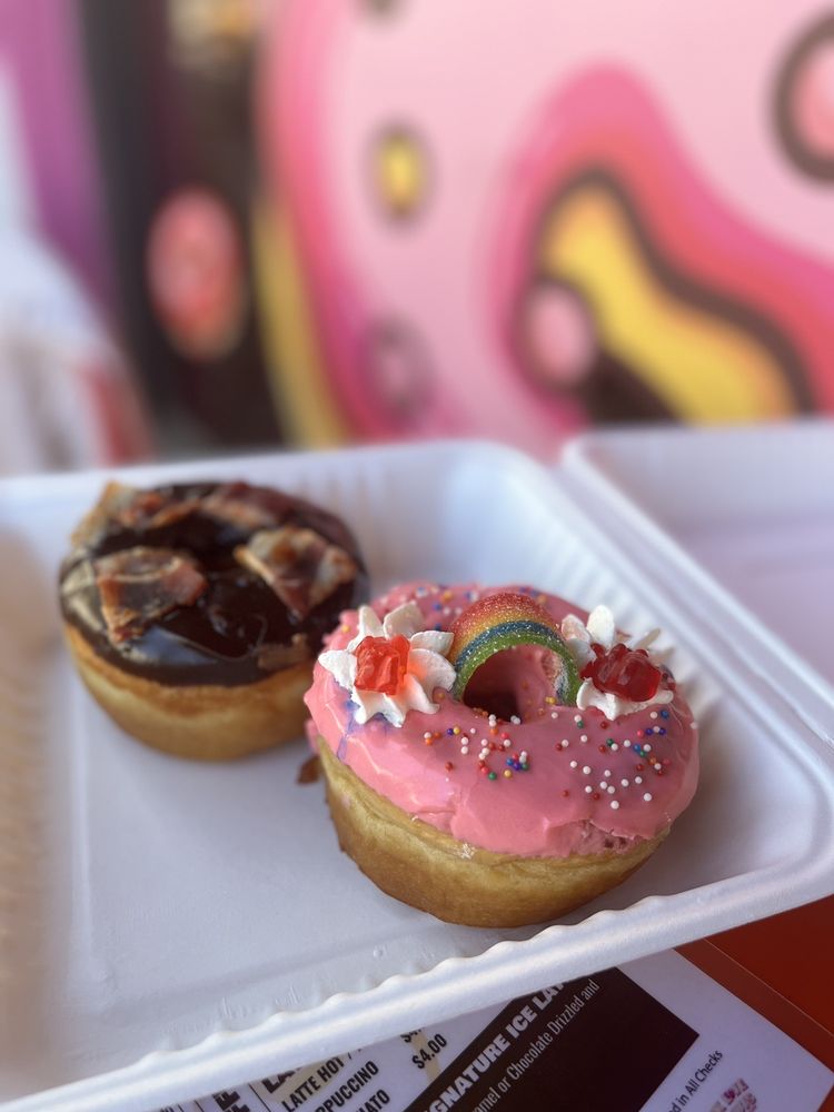 Pink Love Donuts & More