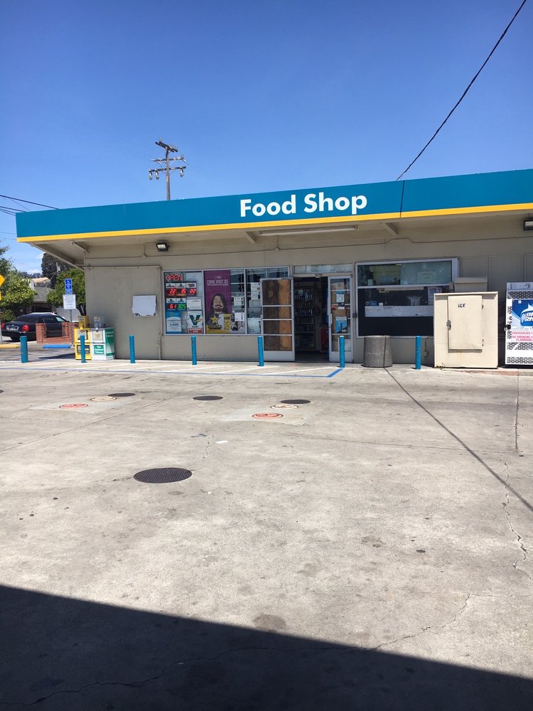 Valero Gas and Food
