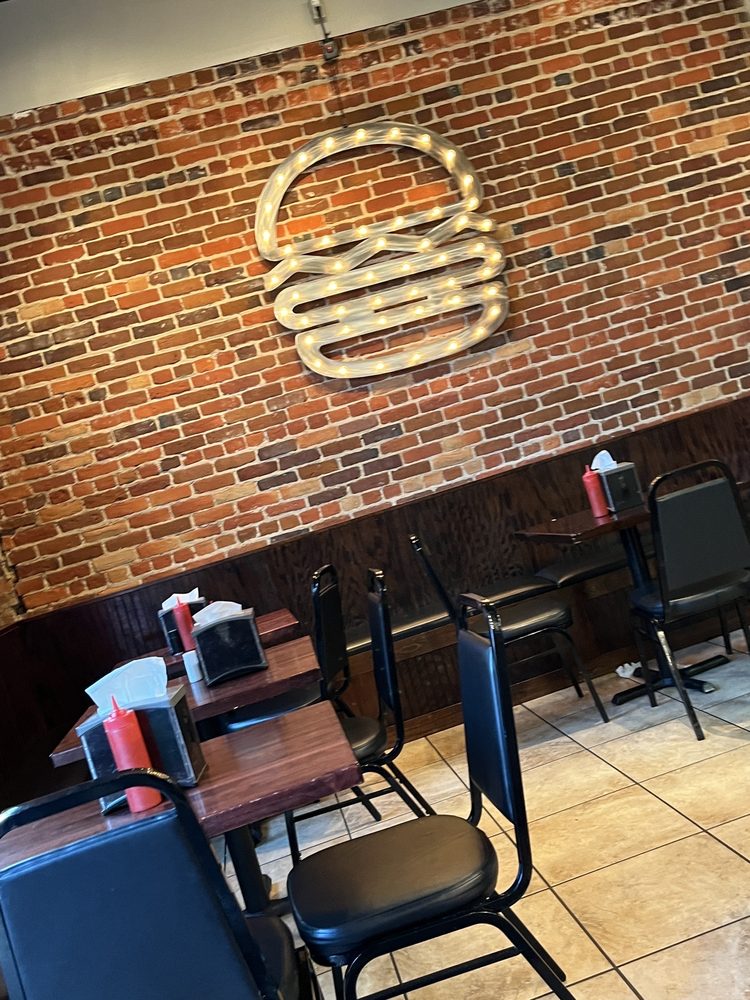 Archway Burgers, Dogs and Beer