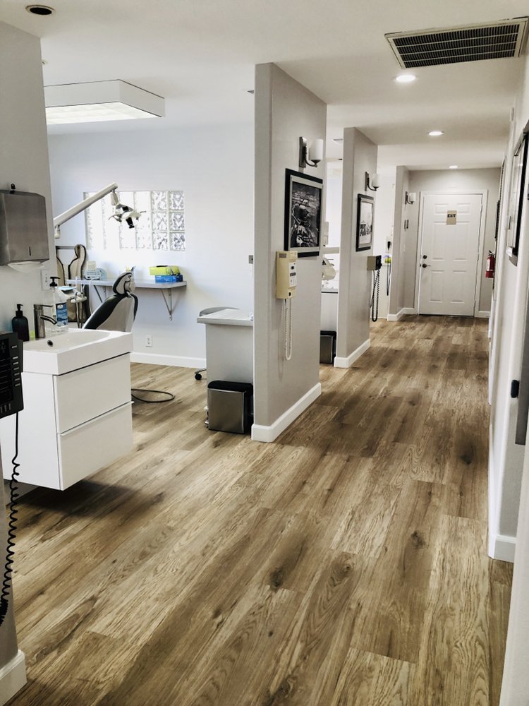 image of business Gromis Troy A DDS