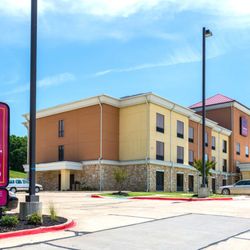 Comfort Suites 37 Photos 19 Reviews Hotels 320 Holiday Drive Photo Of Comfort Suites Forrest City Ar United States
