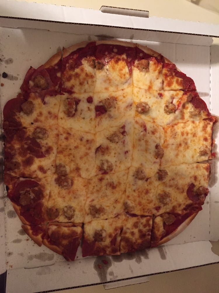 Carbone’s Pizzeria 10 Photos & 21 Reviews Pizza 1665 Yankee