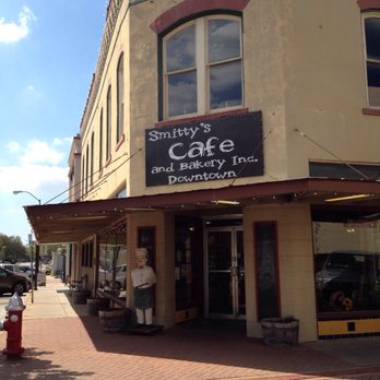 Smitty S Cafe Bakery 34 Photos 51 Reviews Bakeries 100 W Photo Of Smitty S Cafe Bakery Brenham Tx United States Cool Old