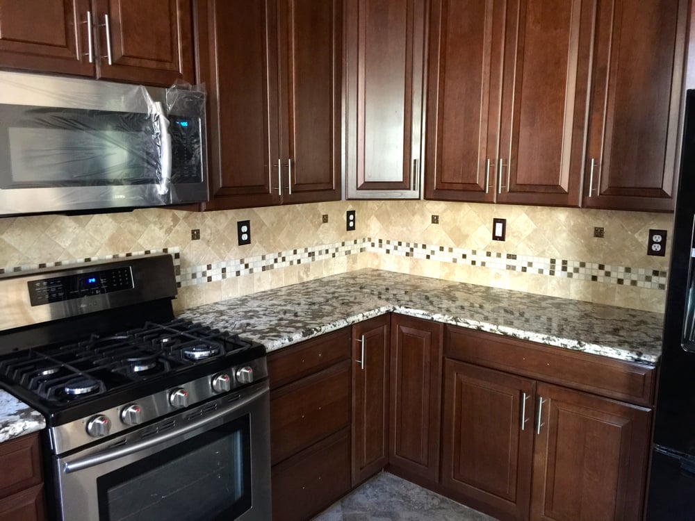 916 Kitchen