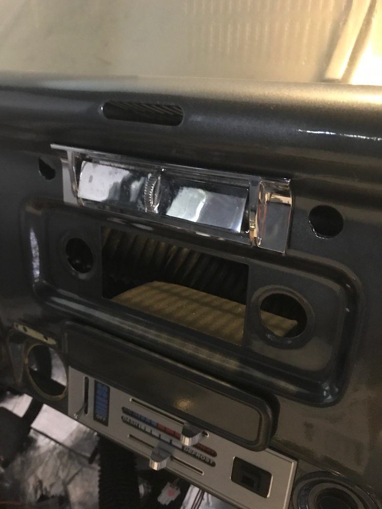 Showgun Paint & Body Shop