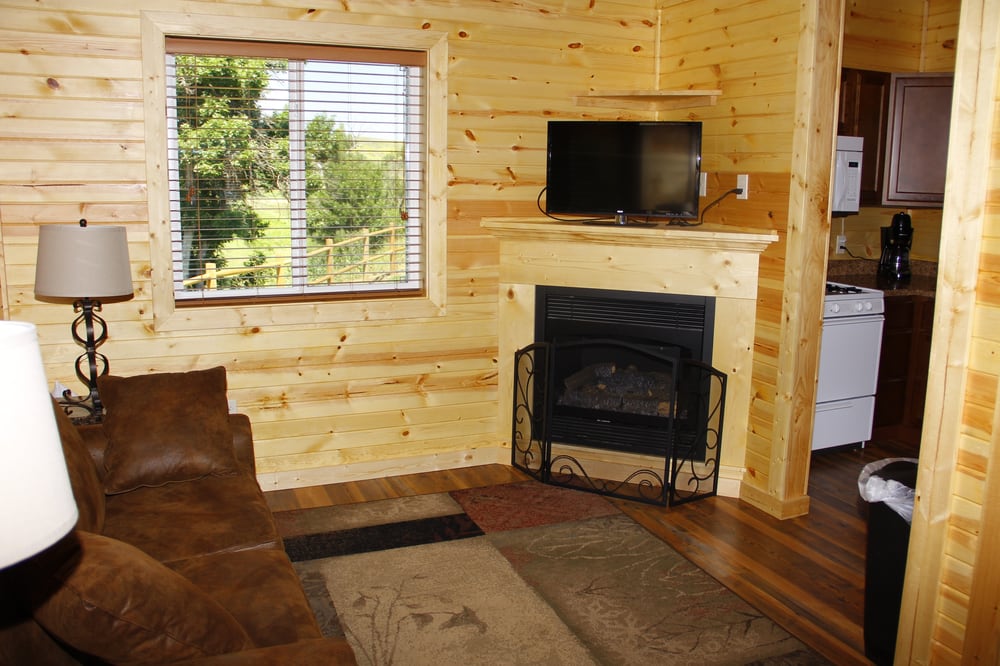 New Redwood Cabins Sleep Up To 12 Two Bedrooms W Queen Beds