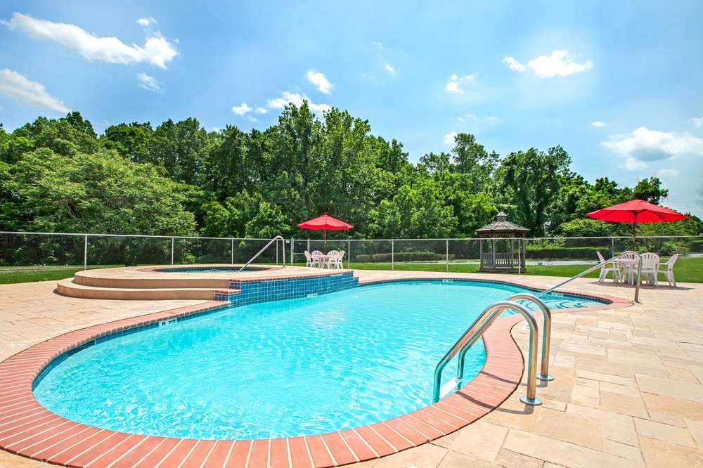 Ramada By Wyndham Bordentown New 25 Photos 28 Reviews