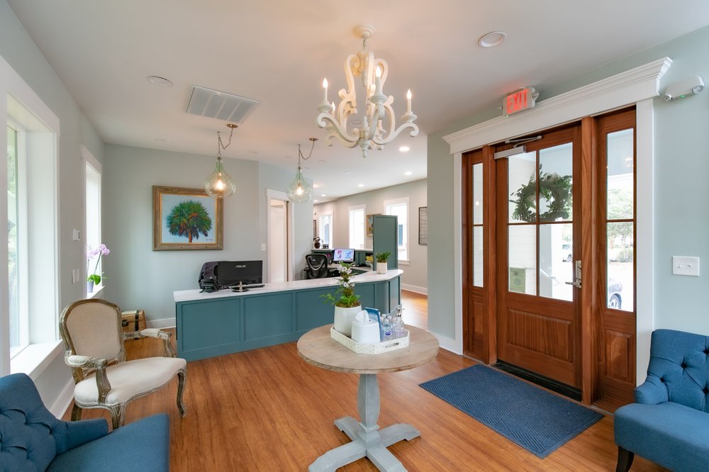image of business Kari Ryan Dentistry