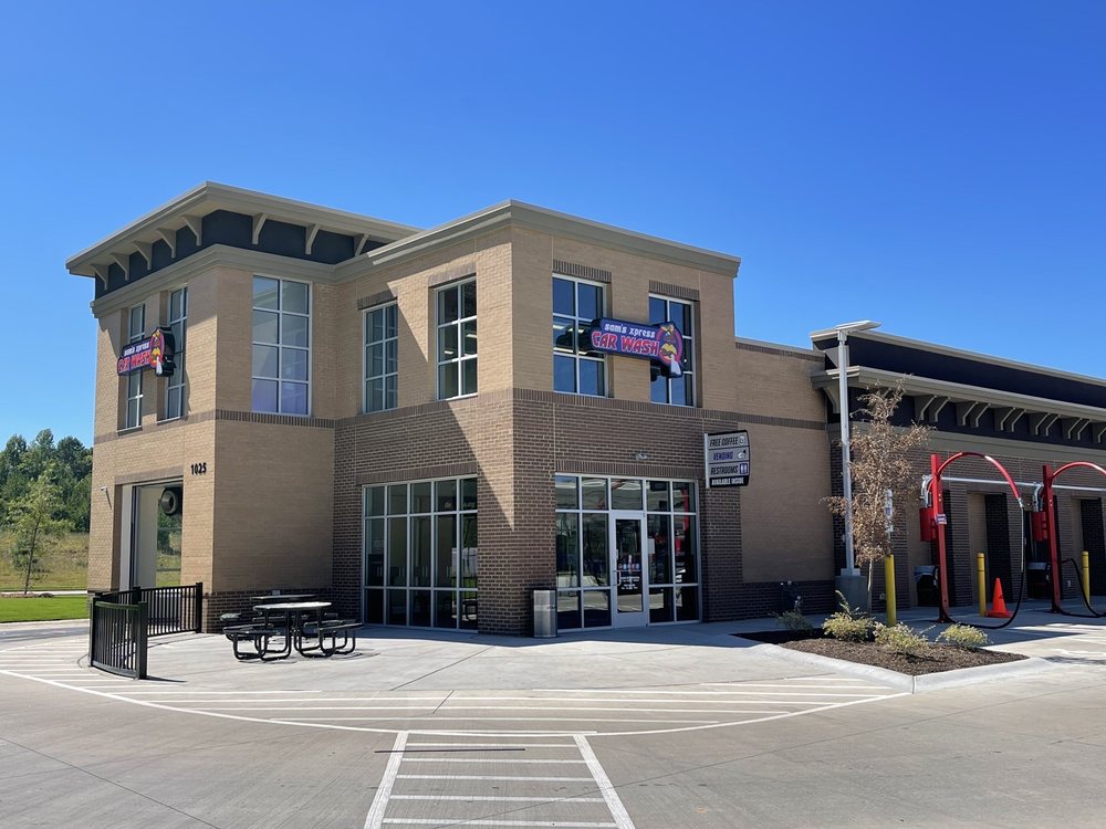 Sam's Xpress Car Wash - Waxhaw