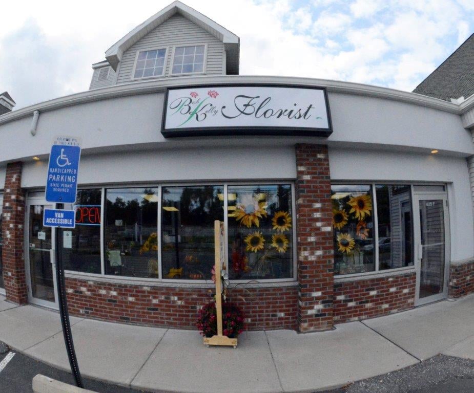 Bob Kelly Florist Florists 625 New Park Ave, West Hartford, CT