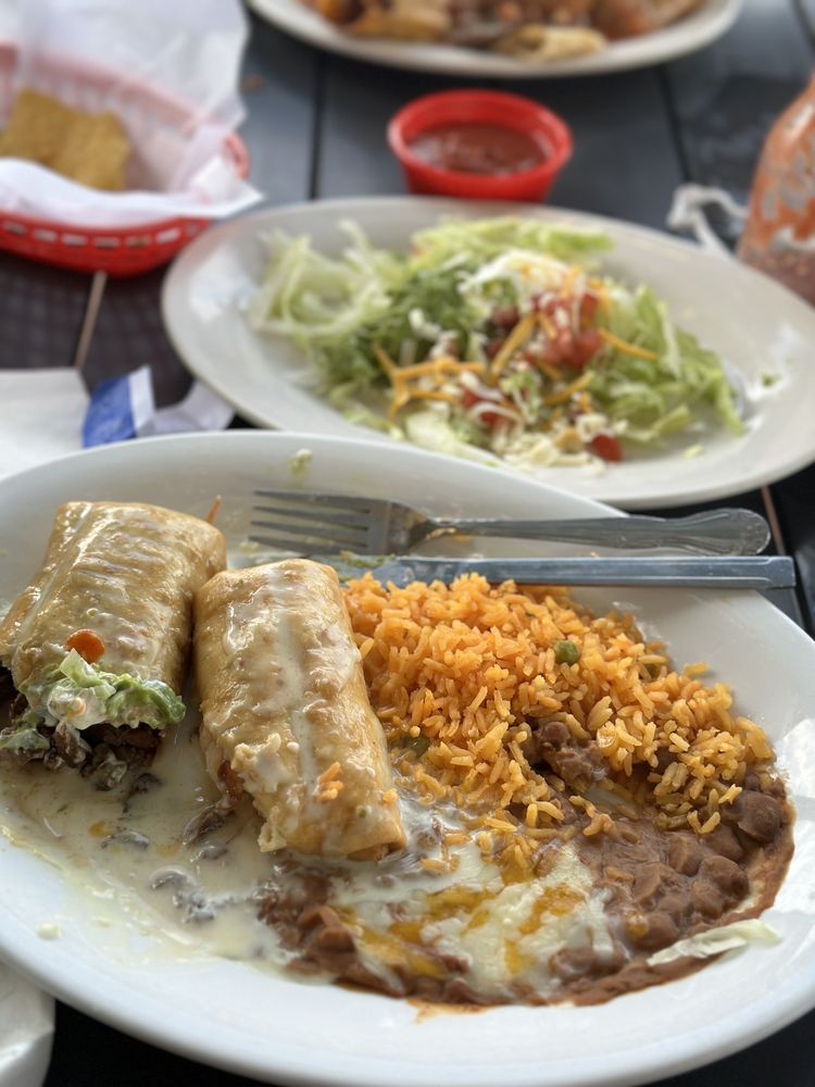 Aguacates Mexican Restaurant
