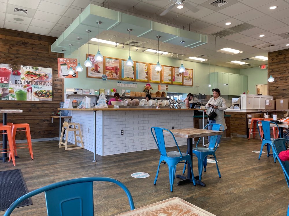 Tropical Smoothie Cafe