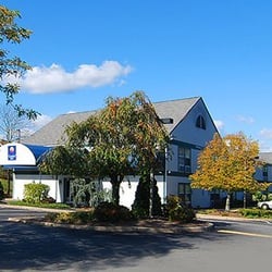 Comfort Inn Closed Hotels 171 Faunce Corner Rd North Photo Of Comfort Inn North Dartmouth Ma United States