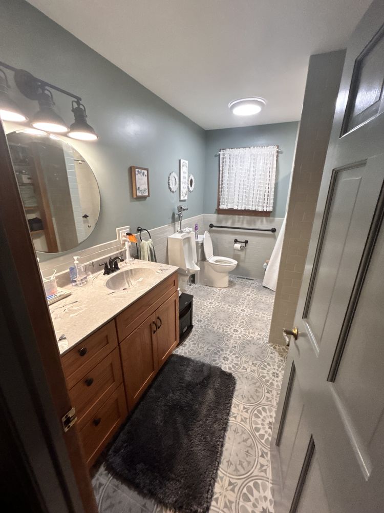 Jr's Quality Tile & Hardwood