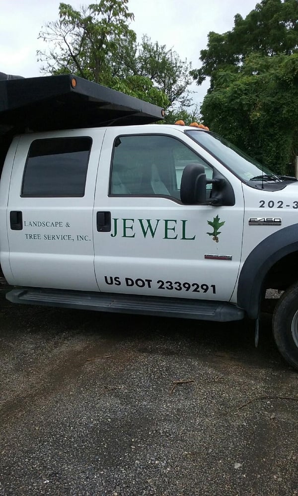 Jewel Landscaping & Tree Service
