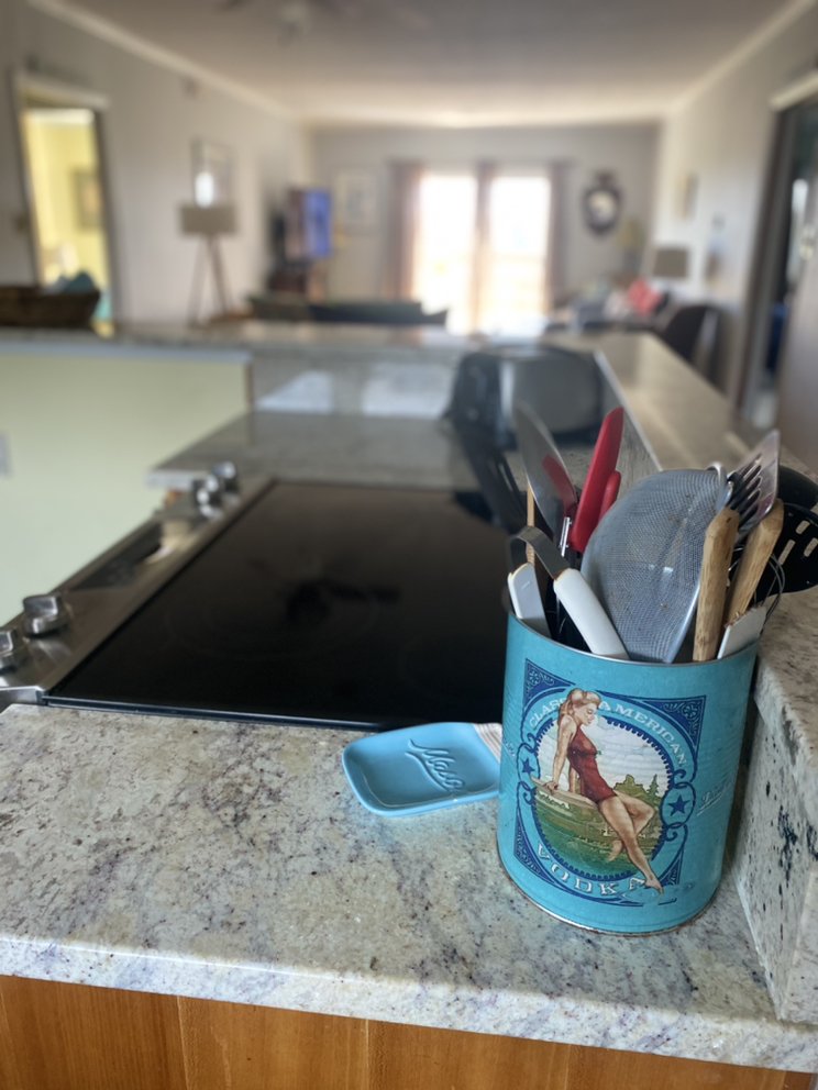 Let It Shine Cleaners