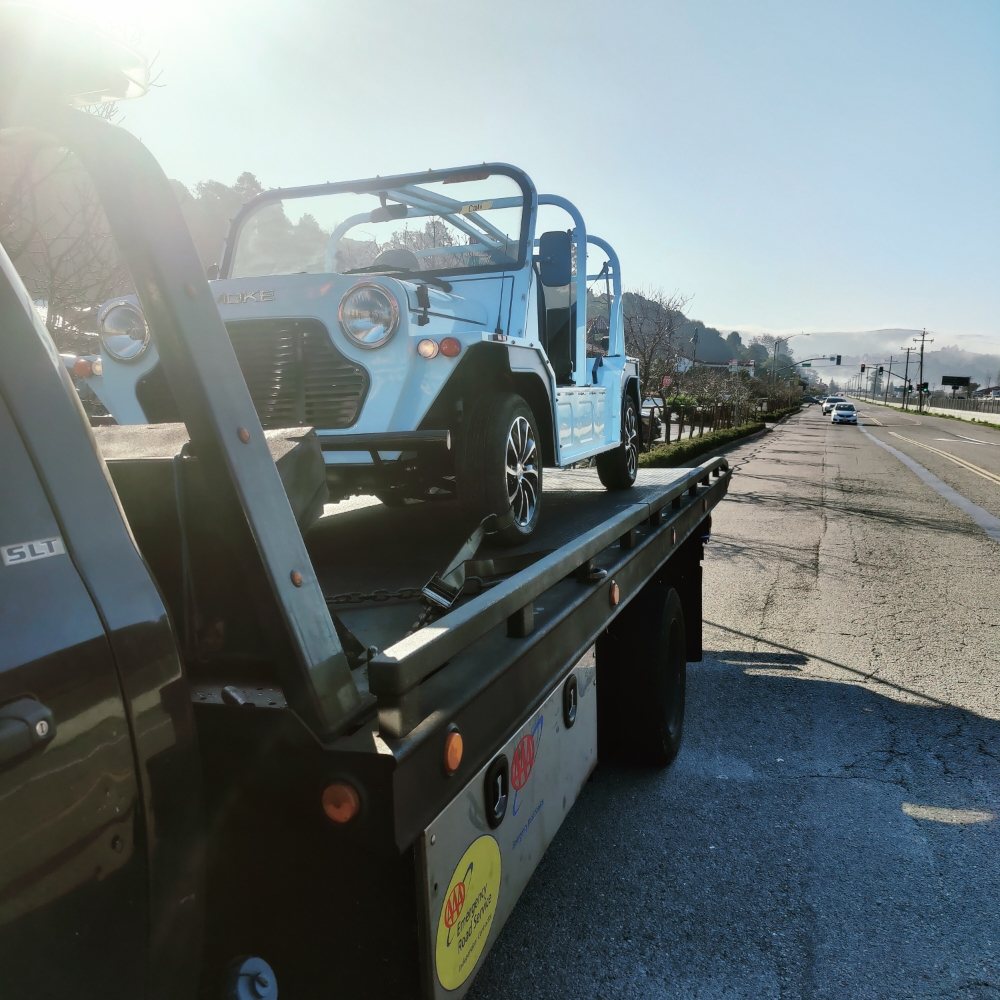 D & J Towing