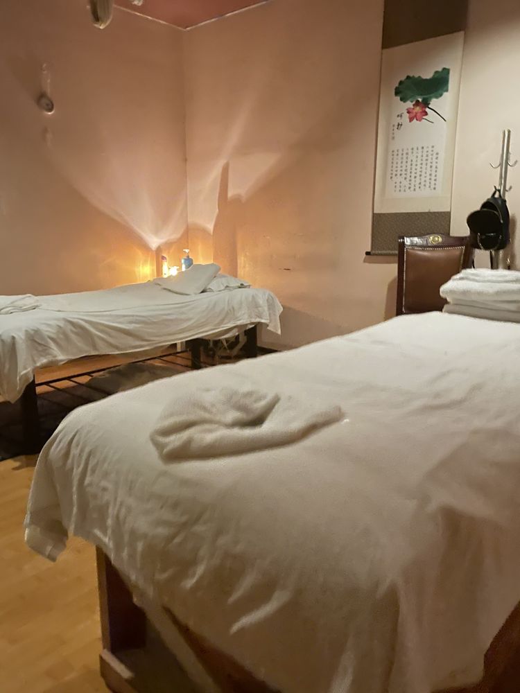 Crystal Island Massage