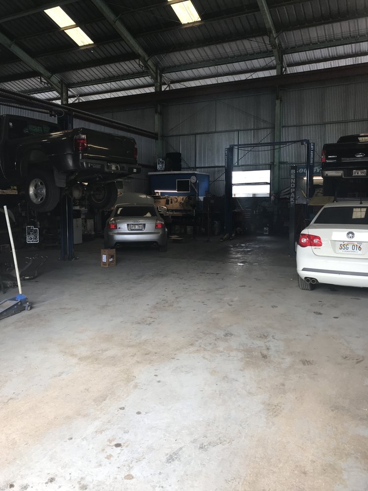 Island Transmissions 11 Photos Auto Repair 115 Puuhale Rd, Kalihi