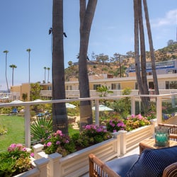Pavilion Hotel 475 Photos 398 Reviews Hotels 513 Crescent Photo Of Pavilion Hotel Avalon Ca United States