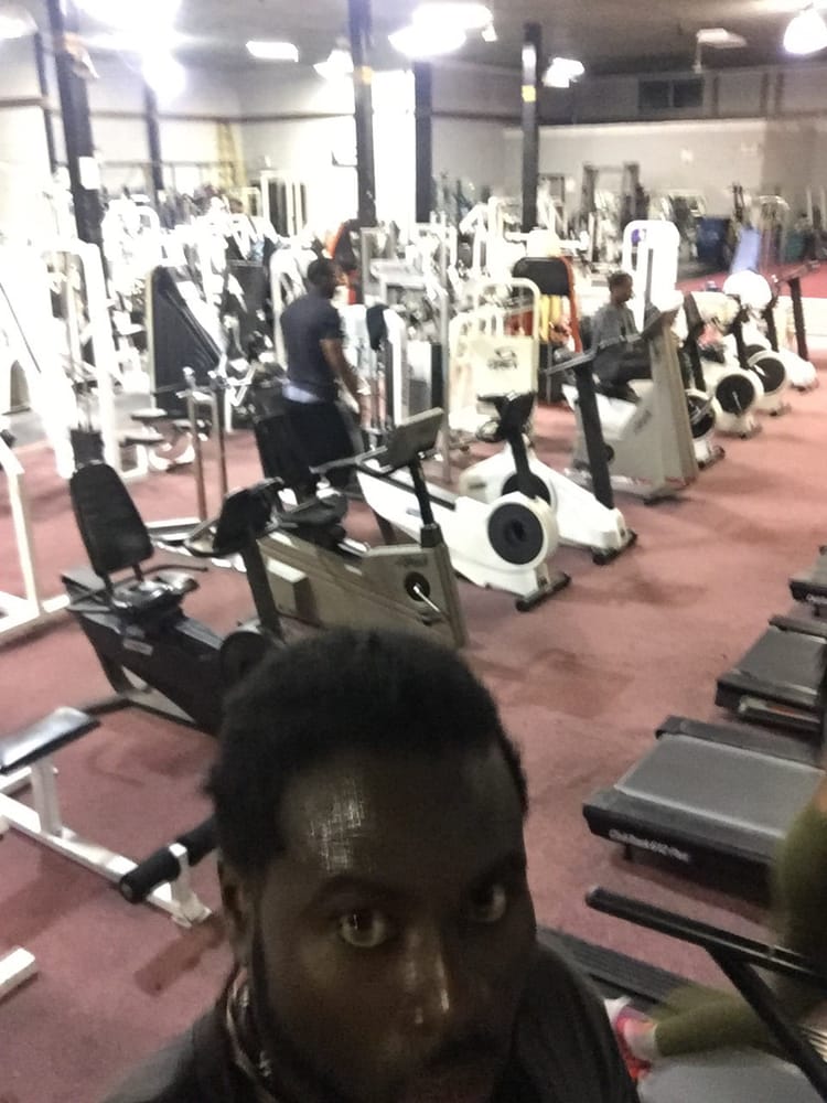 Black Diamond Enterprises Fitness Center Gyms 5436 Crenshaw Blvd