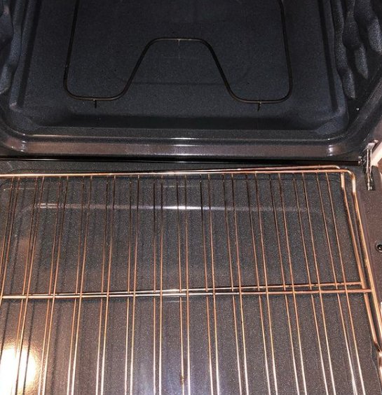 Squeaky T’s Cleaning 