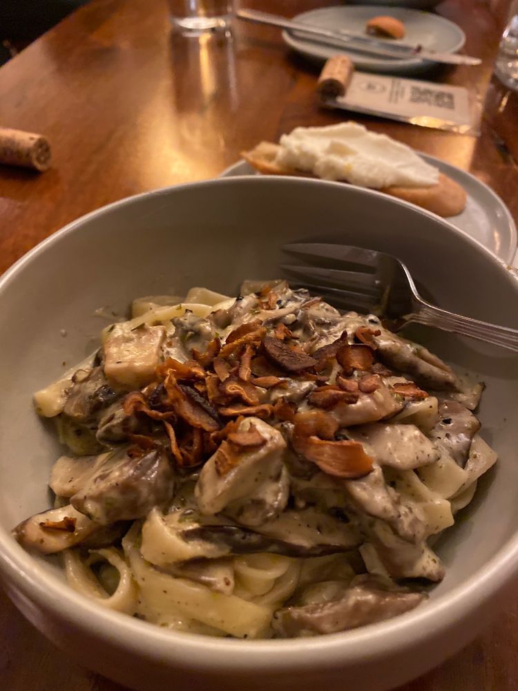 Foxcroft Wine Co - Waverly