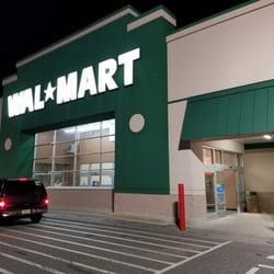 walmart 12 photos 24 reviews department stores 300 wootton walmart fairfield