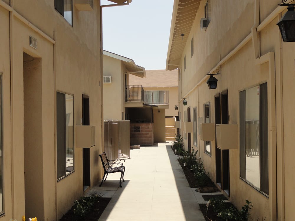 Alondra Apartments
