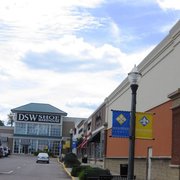Rookwood Commons Pavilion 34 Reviews Ping Centers 2637 Photo Of Rookwood Commons Pavilion Cincinnati Oh United States