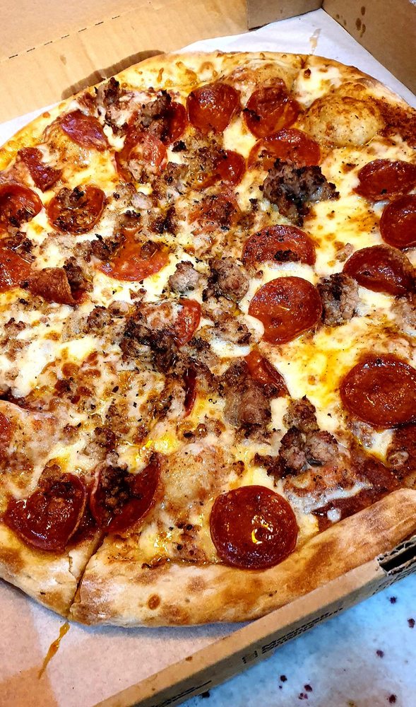 Carmellas Pizza Grill