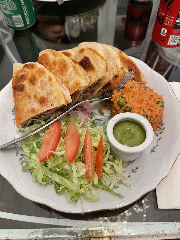 Paula's Tea House & Deli