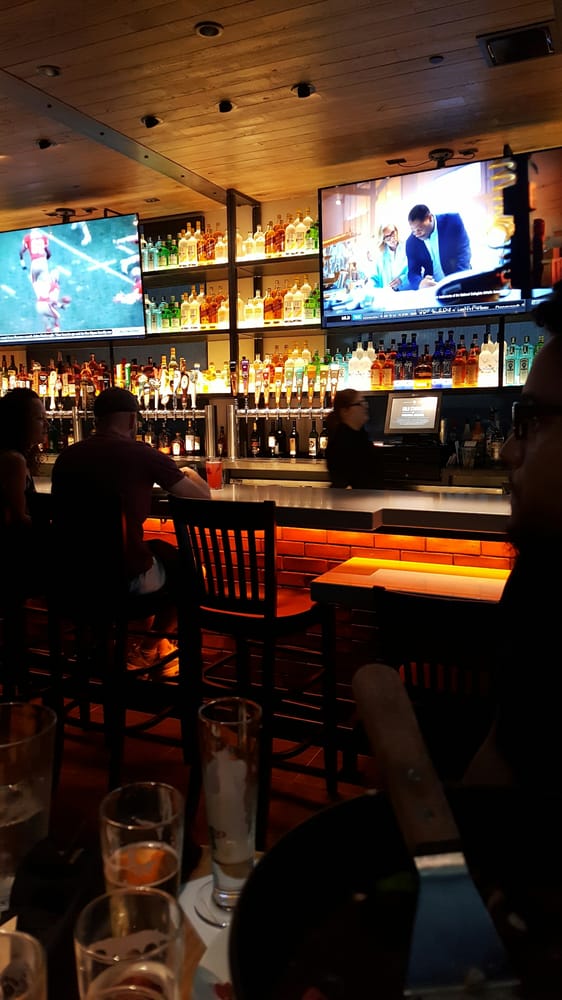 Bj S Restaurant Brewhouse Lancaster Pa Bj S Restaurant Brewhouse Lancaster Pa