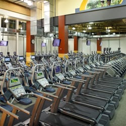 24 Hour Fitness Tysons Corner 36 Photos 78 Reviews Trainers Photo Of 24 Hour Fitness Tysons Corner Vienna Va United States