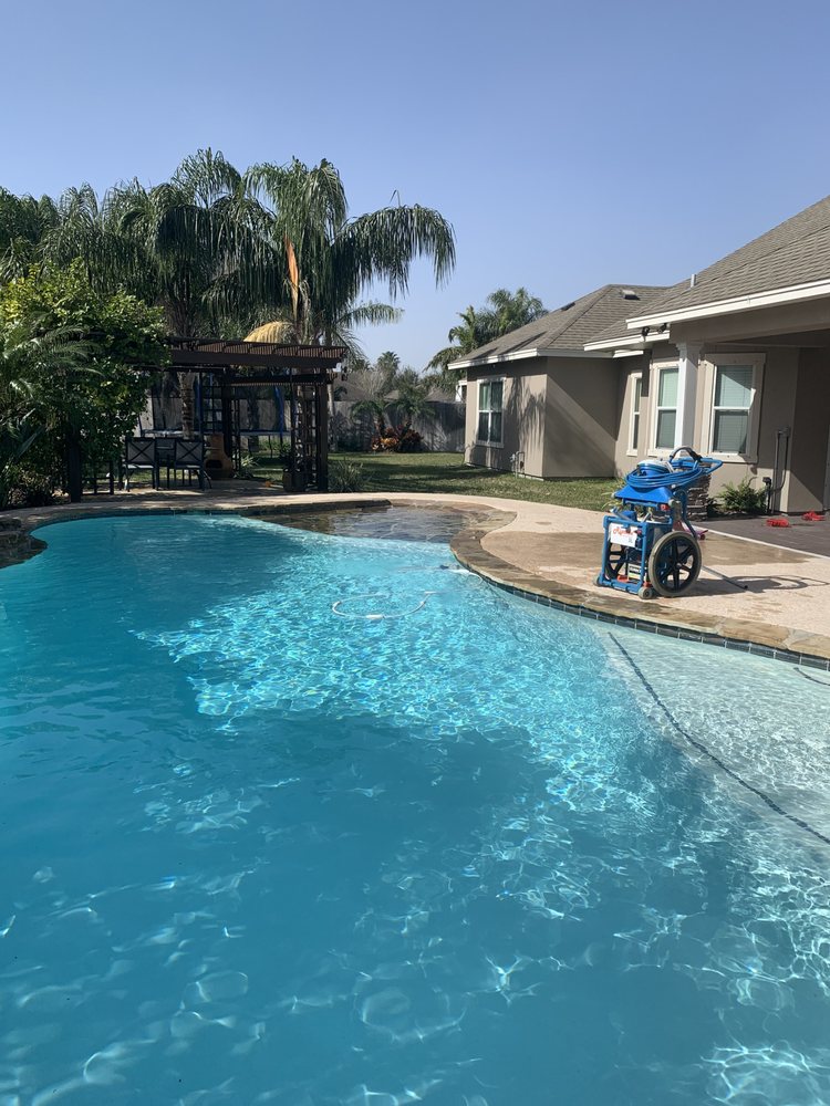 Mo's Pool Pros