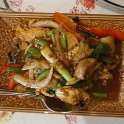 Columbia Il 2018 Yelp Restaurants In Columbia Il Thai House